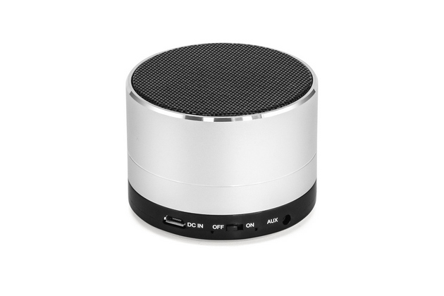  хит сезона! портативные колонки с логотипом